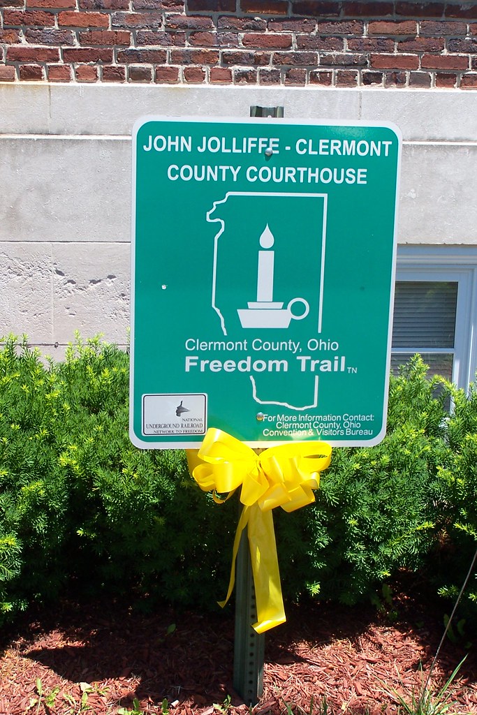 Freedom Tail Marker In front of the Clermont County Courth… Flickr
