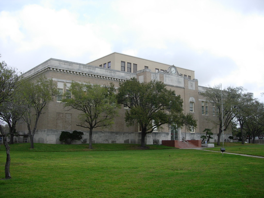 Old San Patricio County Courthouse Sinton, TX. Josh*m Flickr