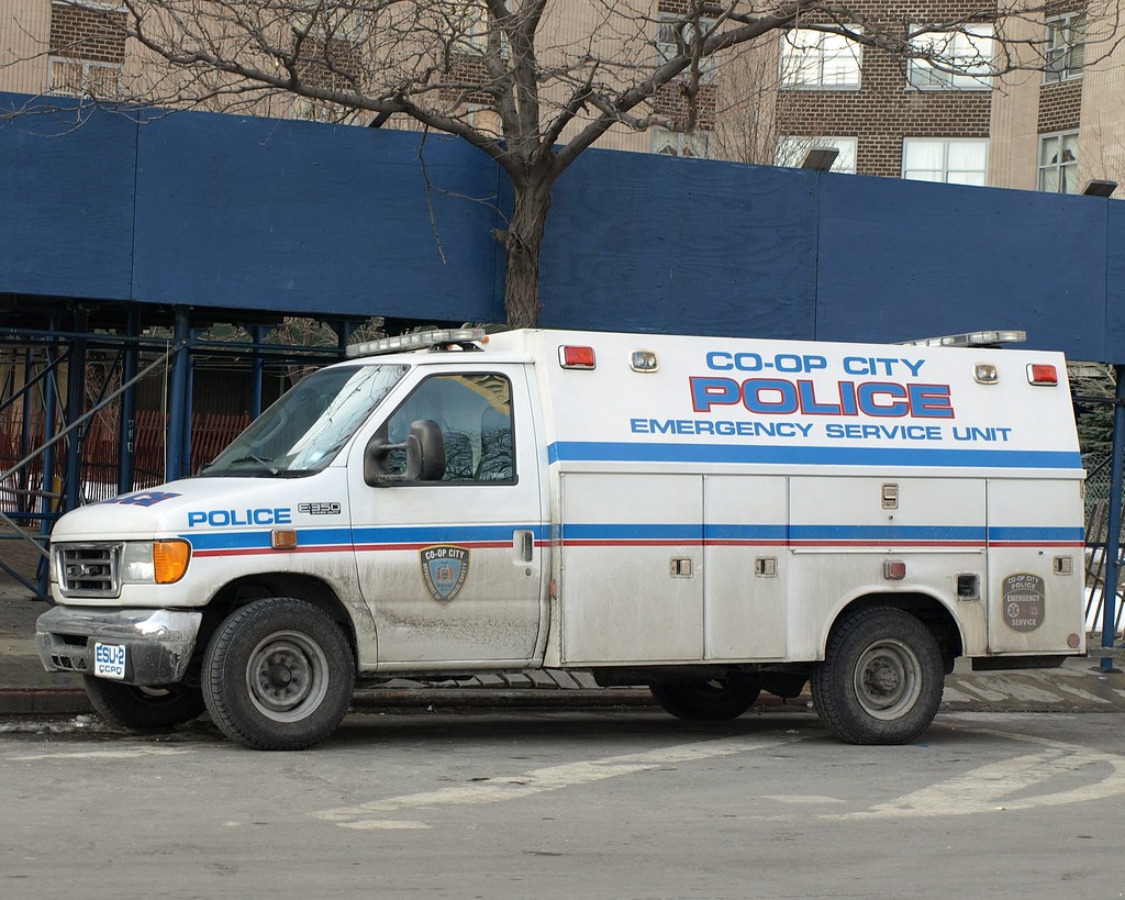 CoOp City Police Department ESU Truck, Bronx, New York Ci… Flickr