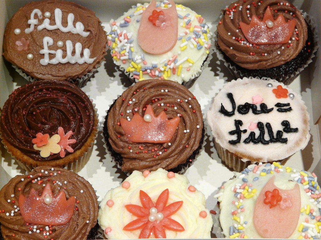 Twin Girl Baby Shower Cupcakes Have you ever baked a batch… Flickr