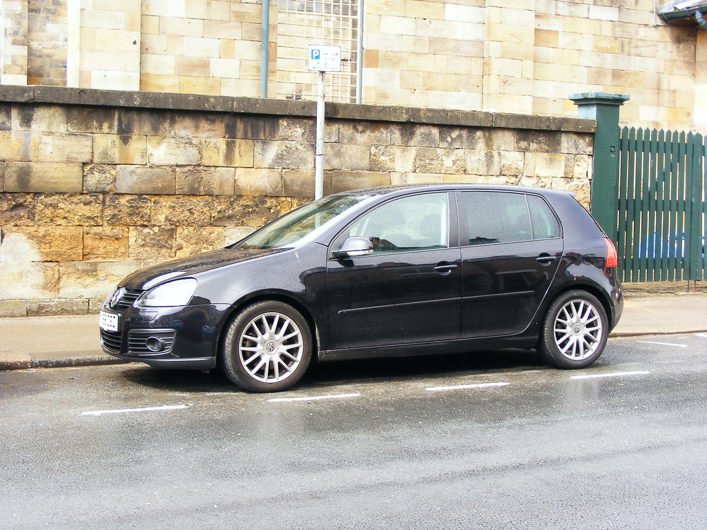 Mark 5 Volkswagen Golf GT. A mark 5 Volkswagen Golf GT par… Flickr