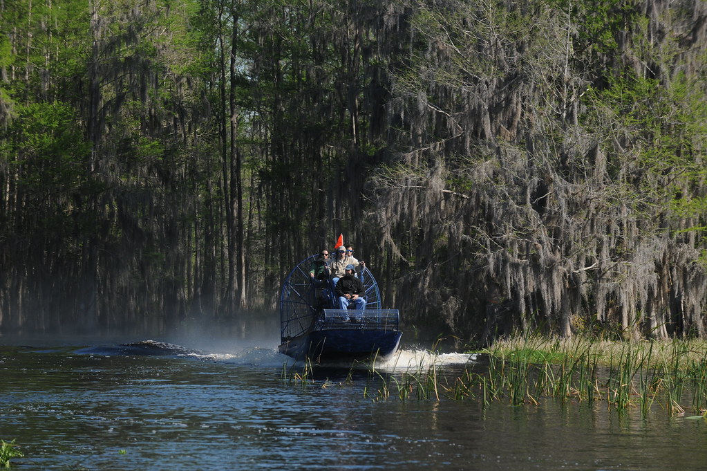 Ahh! Air Boating on Lake Hatchineha Creek Ranch on Lake Hatchineha