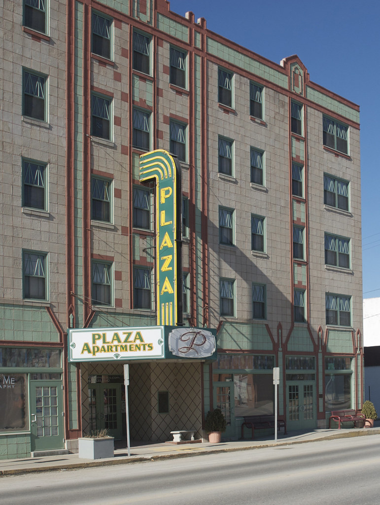 Plaza Apartments, Trenton, MO Or old theater. Debora Drower Flickr