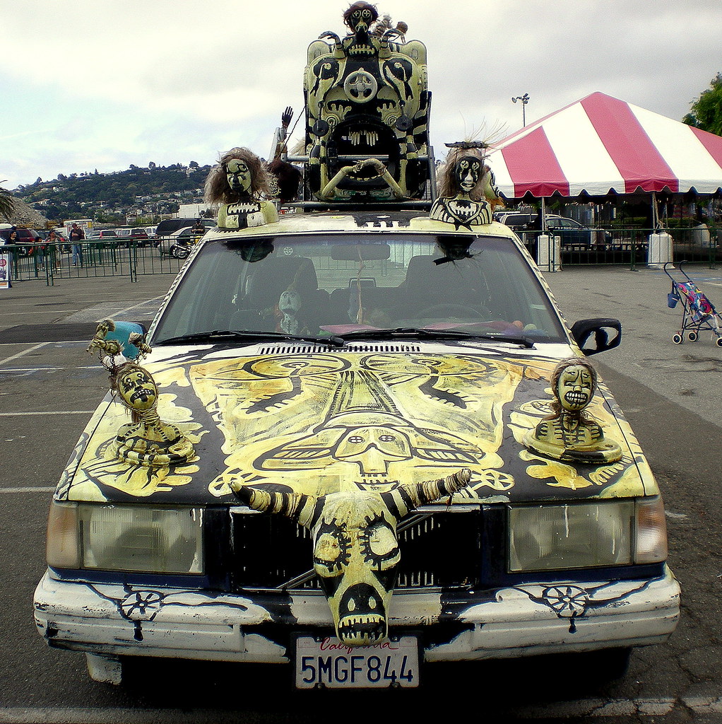 Bull Car Taken at the 2009 Maker Faire in San Mateo, CA. T… Flickr