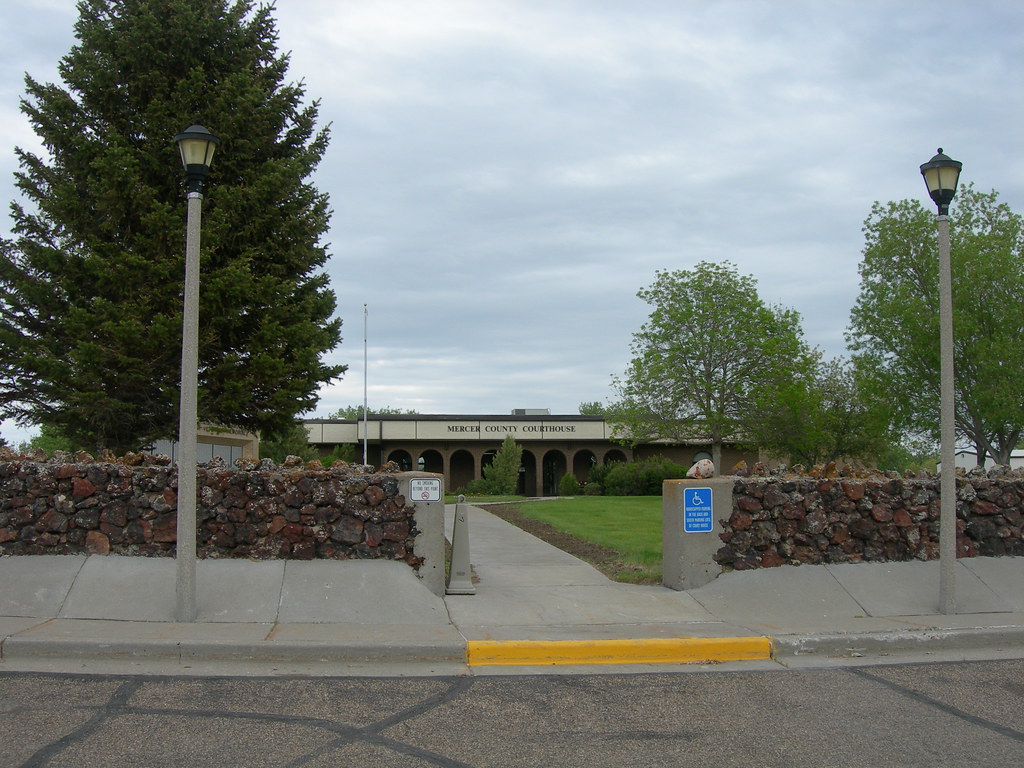 Mercer County Courthouse Stanton, North Dakota This one wa… Flickr