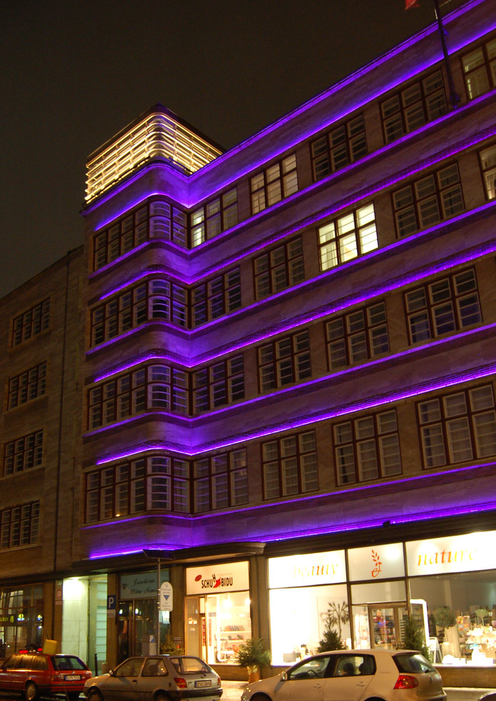 Ellington Hotel 3 The Ellington Hotel is based in the bui… Flickr