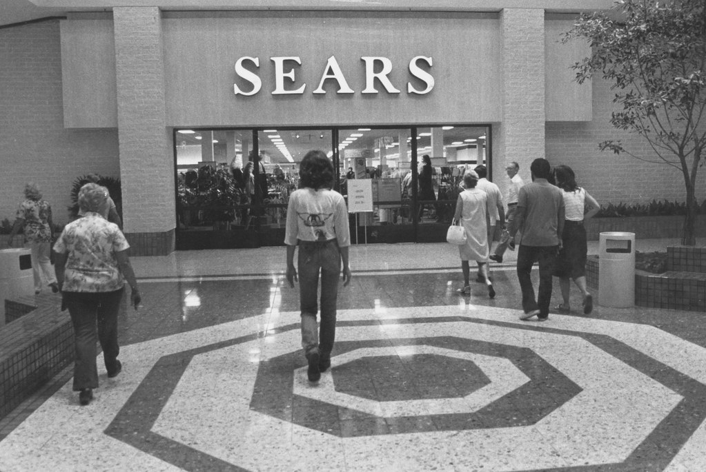 Sears Entrance At Gulf View Square Mall. 1982 Suncoast New… Flickr