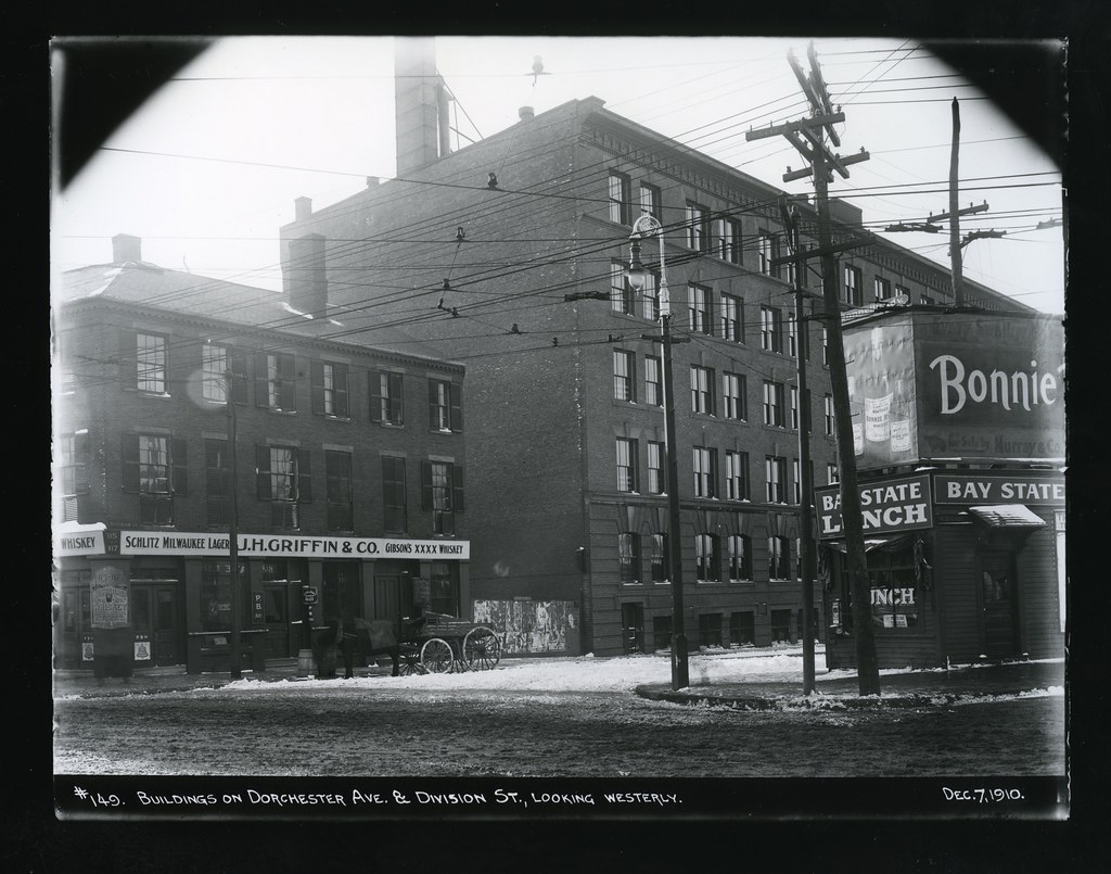Buildings on Dorchester Avenue and Division Street looking… Flickr