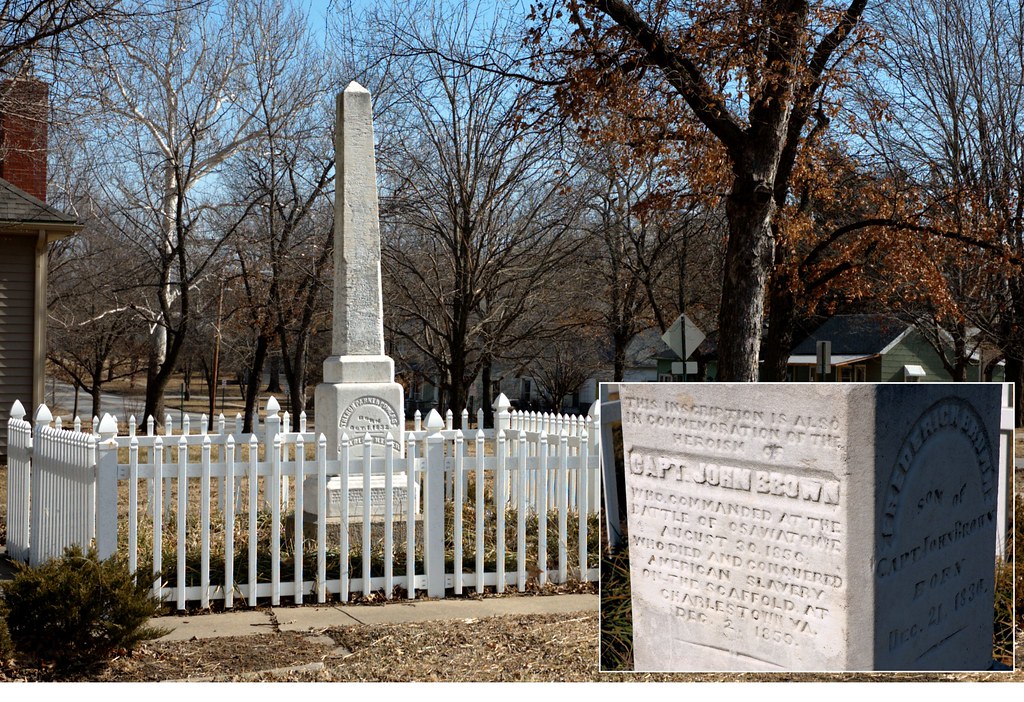 Elevation of Main St, Osawatomie, KS, USA Topographic Map Altitude Map