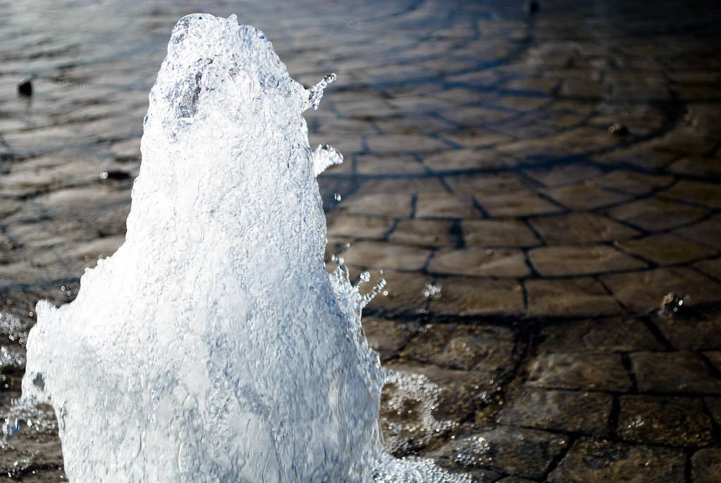 water going up 3 Pablo Romeo Flickr