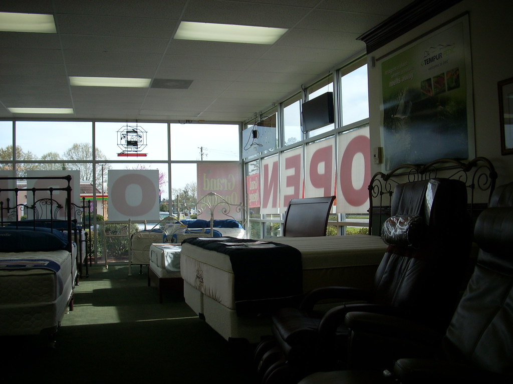 Mattress Discounters interior Mattress Discounters (6,240 … Flickr