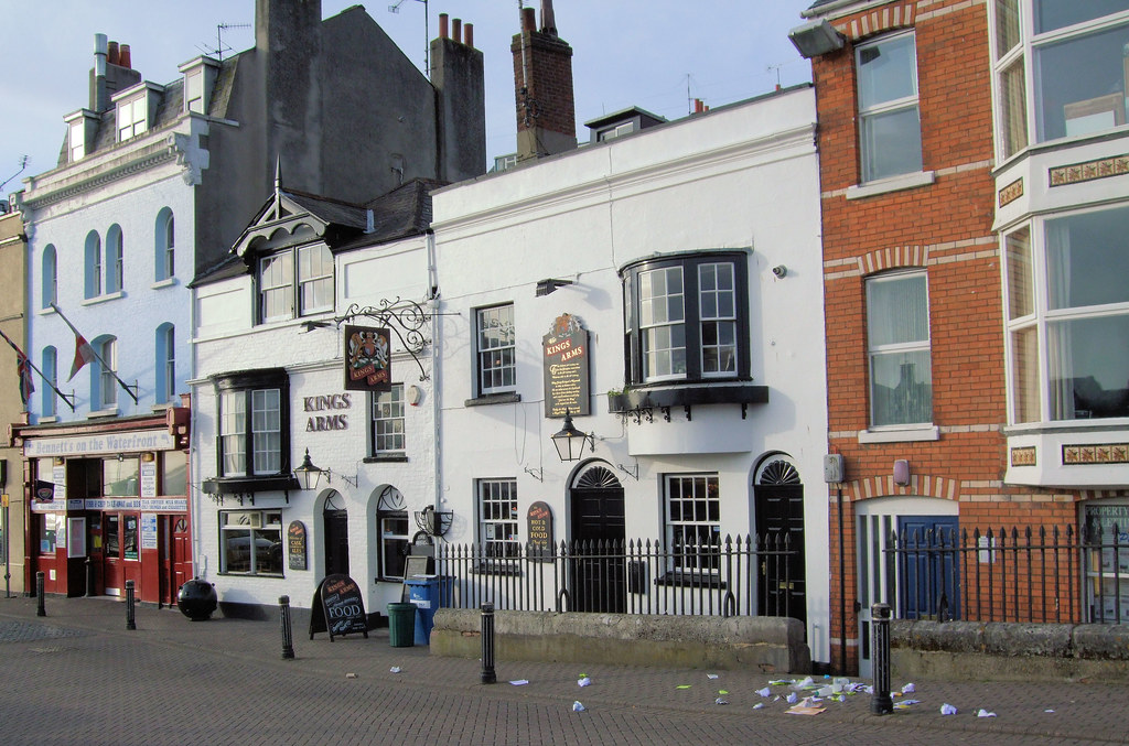 Kings Arms Pub, Weymouth. Jim Linwood Flickr