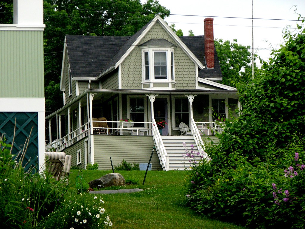 Peaks Island Residence Peaks Island, Maine USA • A remodel… Flickr