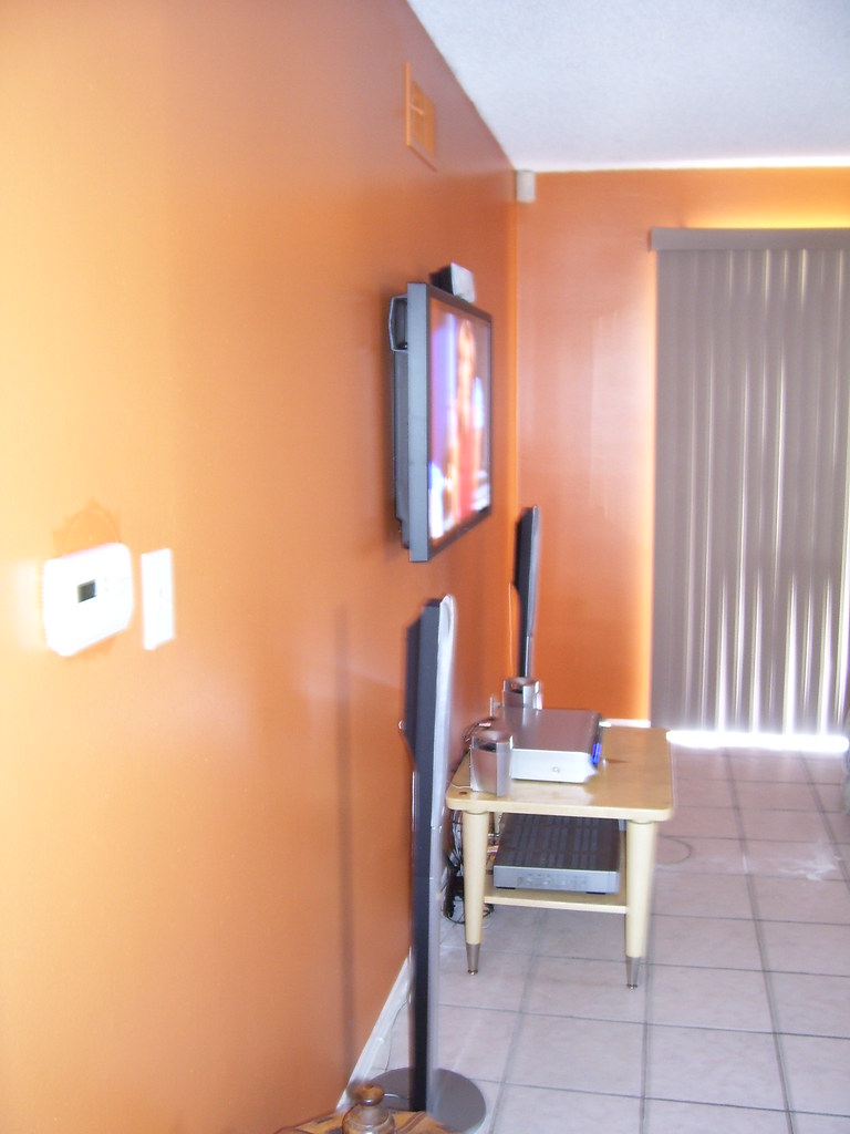 Los Angeles, CA Flat Panel TV Installation Wow THAT is Ora… Flickr