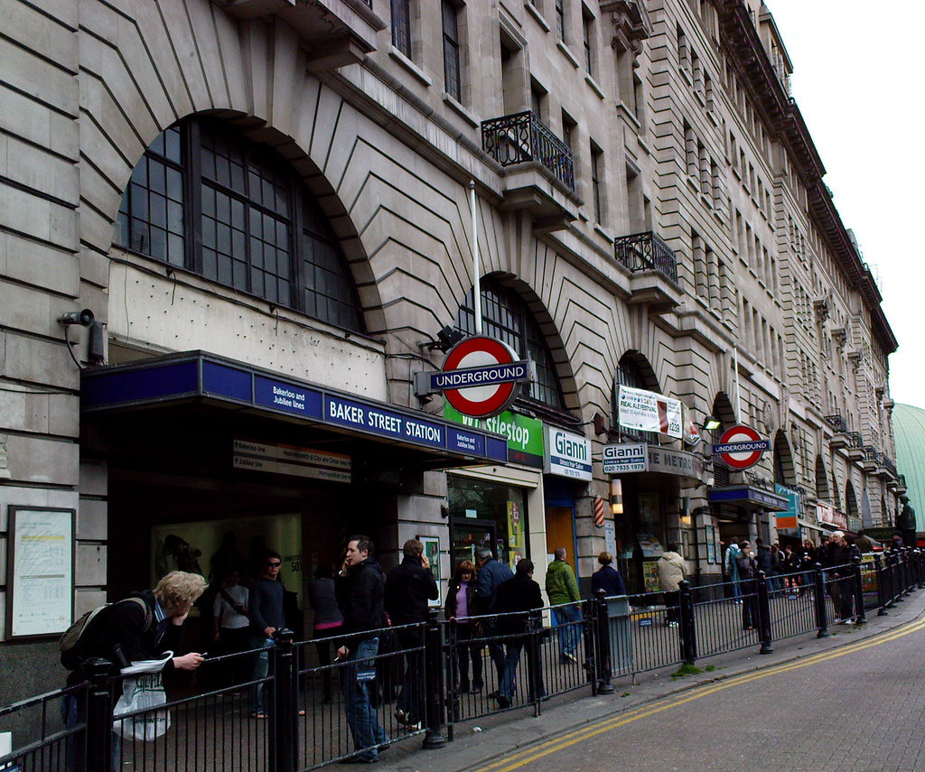 Baker Street Baker Street tube station is a station on the… Flickr