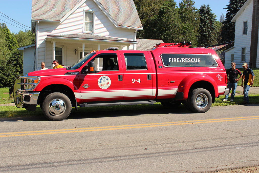 East Mead's Reascue/QRS unit Townville's Old home days par… Flickr