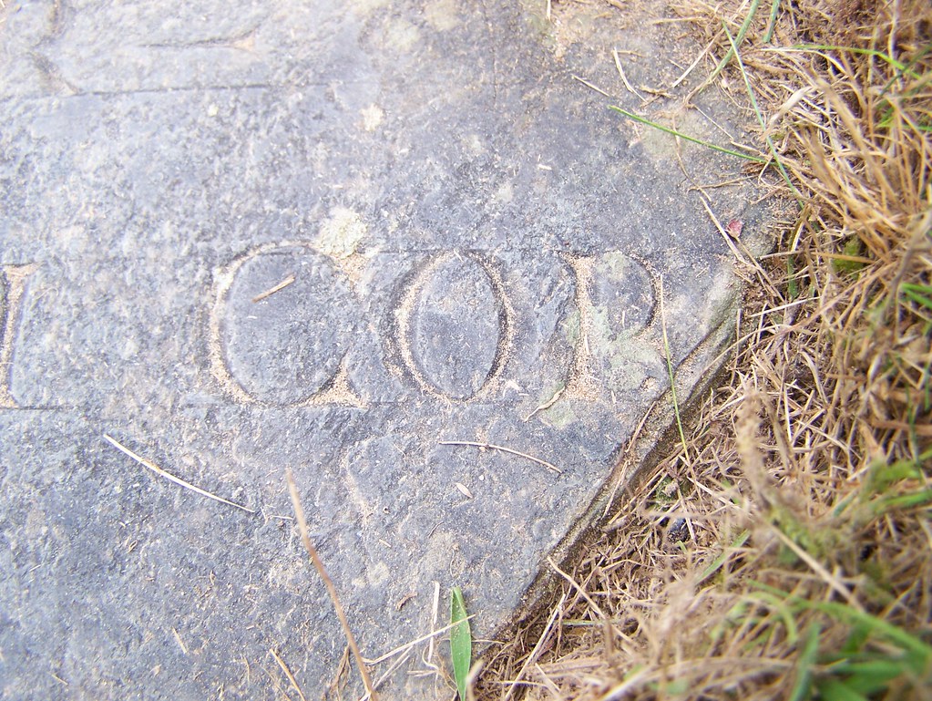 Grave in the Lothrop Cemetery, West Barnstable, Massachuse… Flickr