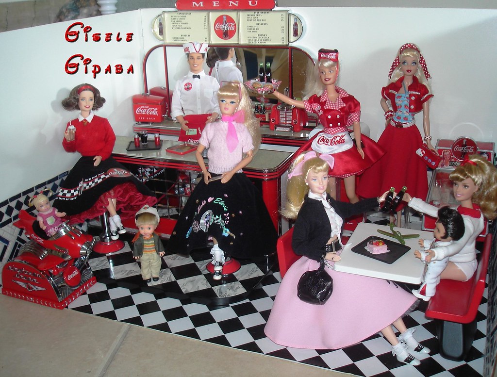 Barbie Diorama 50's diner Coca Cola a photo on Flickriver