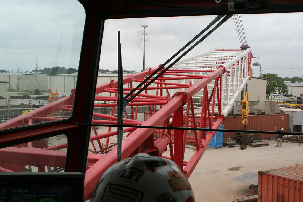 SeatraxYardCraneInterior02 Another shot of the crane from… Flickr