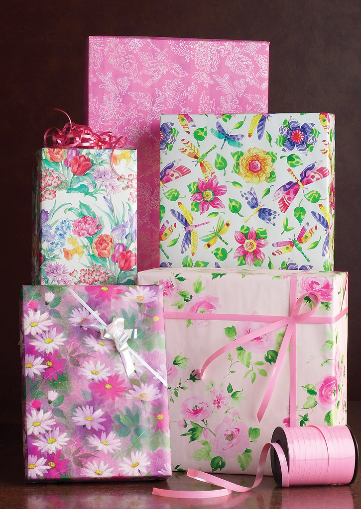 Pink Floral Gift Wrap If you're like me, you may struggle … Flickr