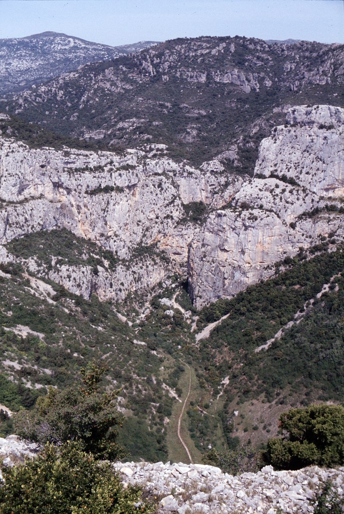 Boutdumonde de SaintGuilhemdudésert Au fond de la val… Flickr