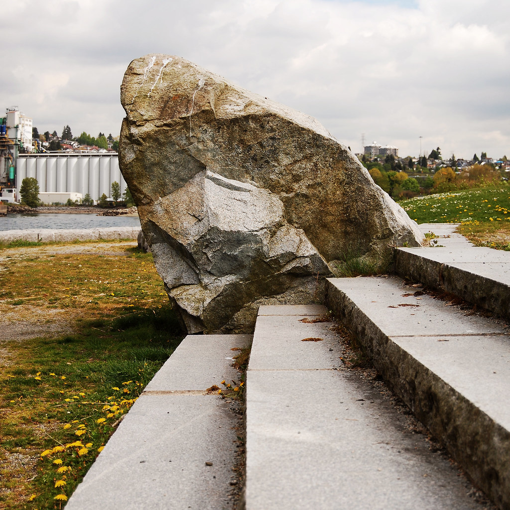 landfill new brighton park, east vancouver Ivan Oyarzun Flickr