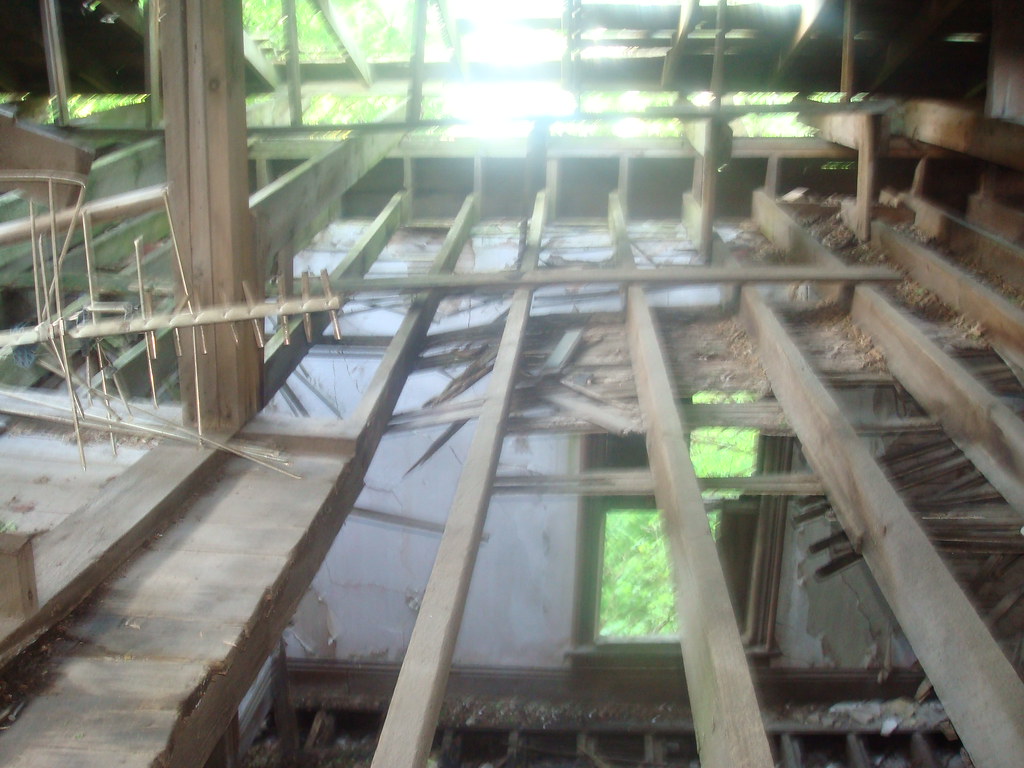 DSC00800 in the attic absolutely ruined dtrannyman Flickr