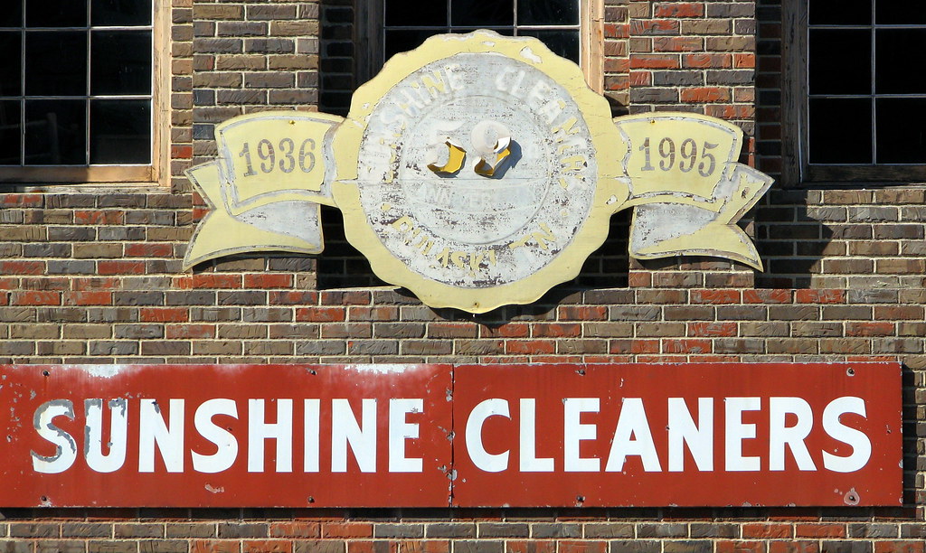 Sunshine Cleaners On the town square in Pulaski, TN. Appar… Flickr