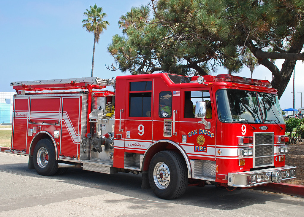 SDFD Pierce pumper of the San Diego Fire Dept. at La Jolla… Flickr
