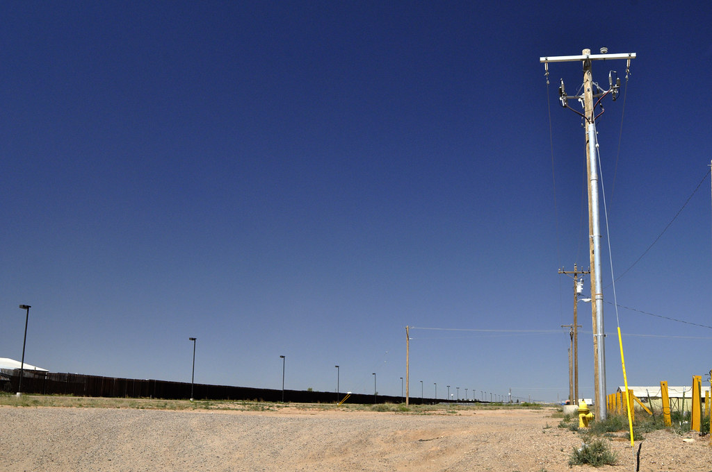 The US / Mexican border, at Columbus, New Mexico ap0013 Flickr