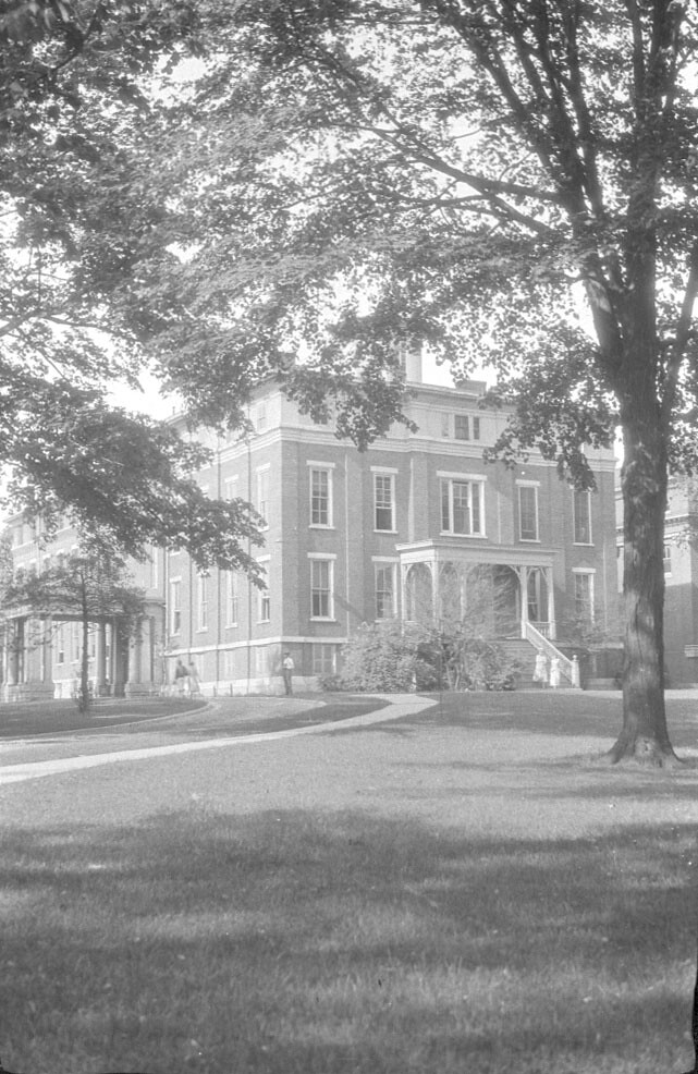 West Hall West Hall on the Kentucky College for Women camp… Flickr