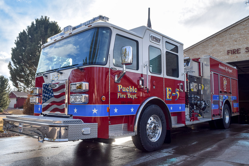 Pueblo Fire Engine 5 a photo on Flickriver