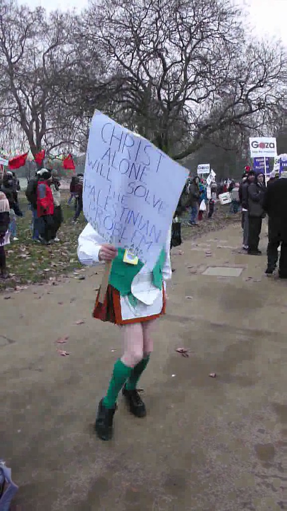 Gaza Demonstration Hyde Park Cornelius Horan dancing at th… Flickr