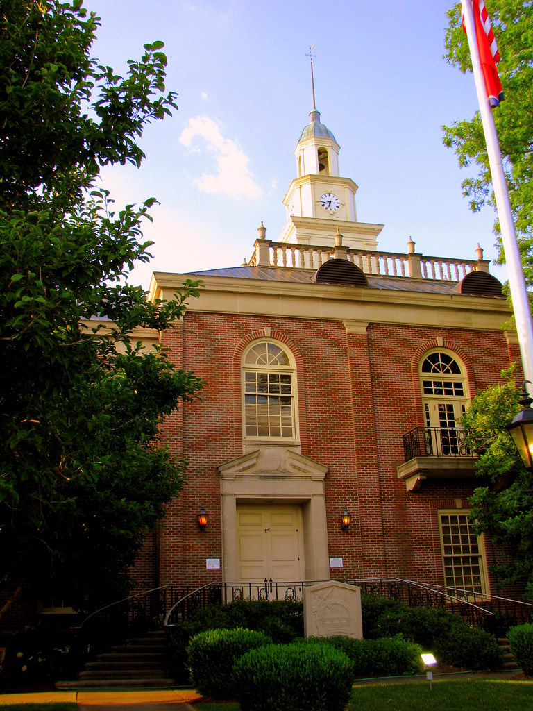 Lincoln County Courthouse B Located in the center of the t… Flickr