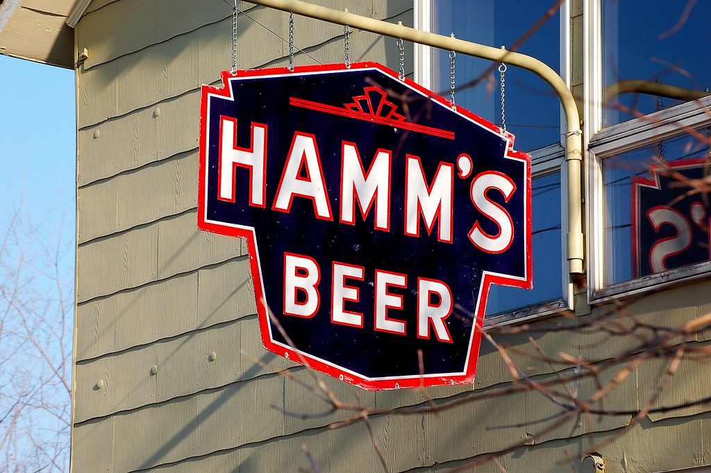 Minnesota, Wabasha, "Hamm's Beer" (20,608) © Earl C. Leath… Flickr