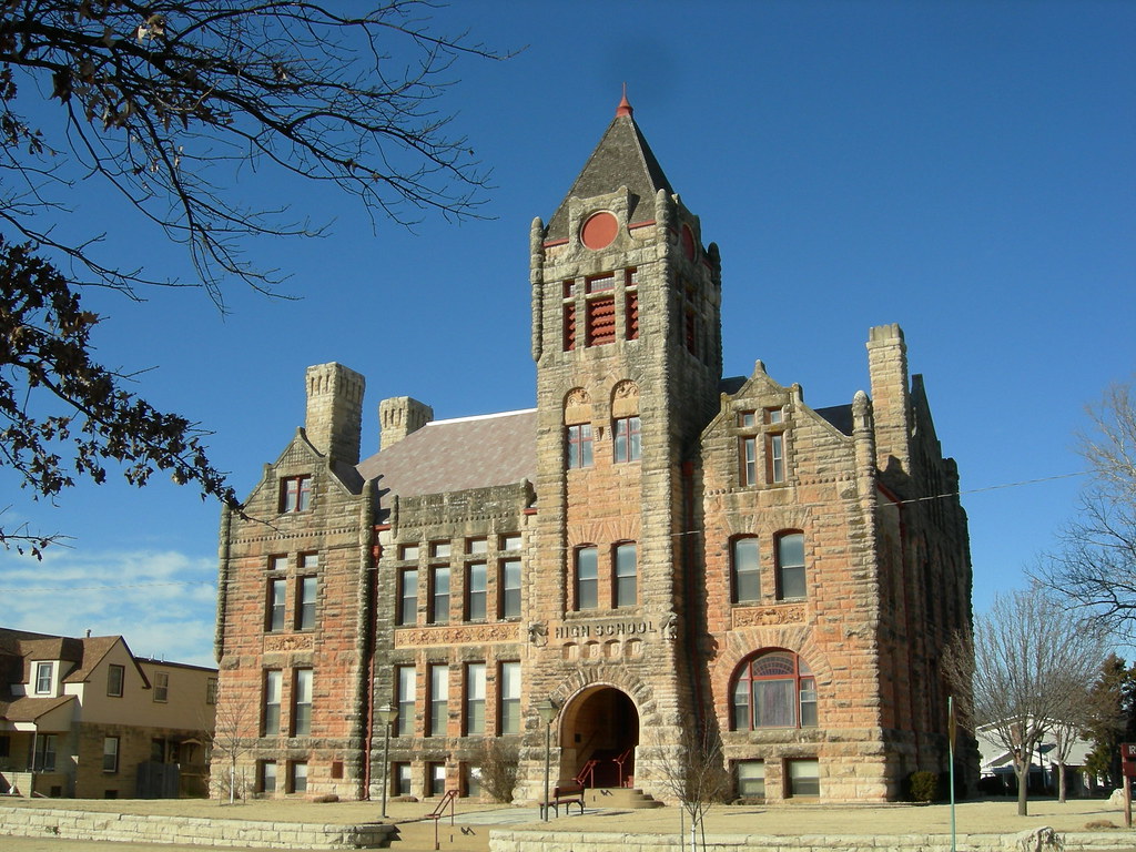 Former High School Arkansas City, KS. bulldoggrrl Flickr