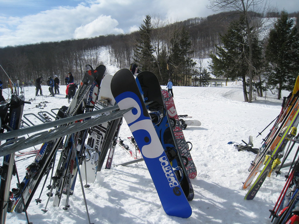 stratton day 36 9" of new powder did mostly trails und… Flickr