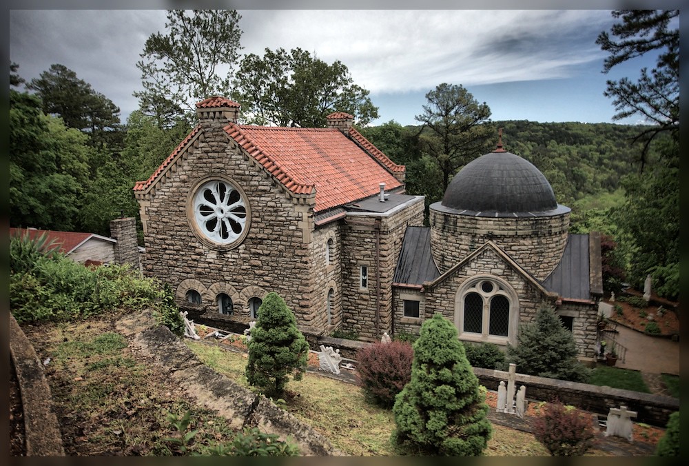 St Elizabeth Catholic Church Eureka Springs, AR Canon 5d &… Flickr