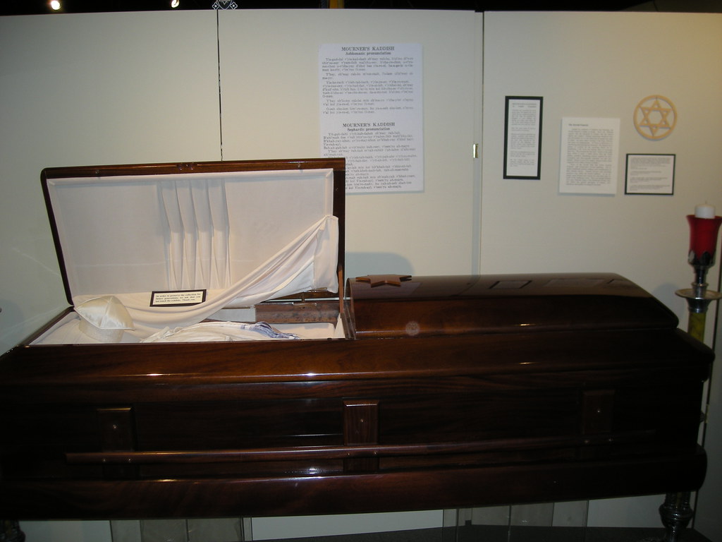 Jewish casket, former Museum of Funeral Customs Springfi… Flickr