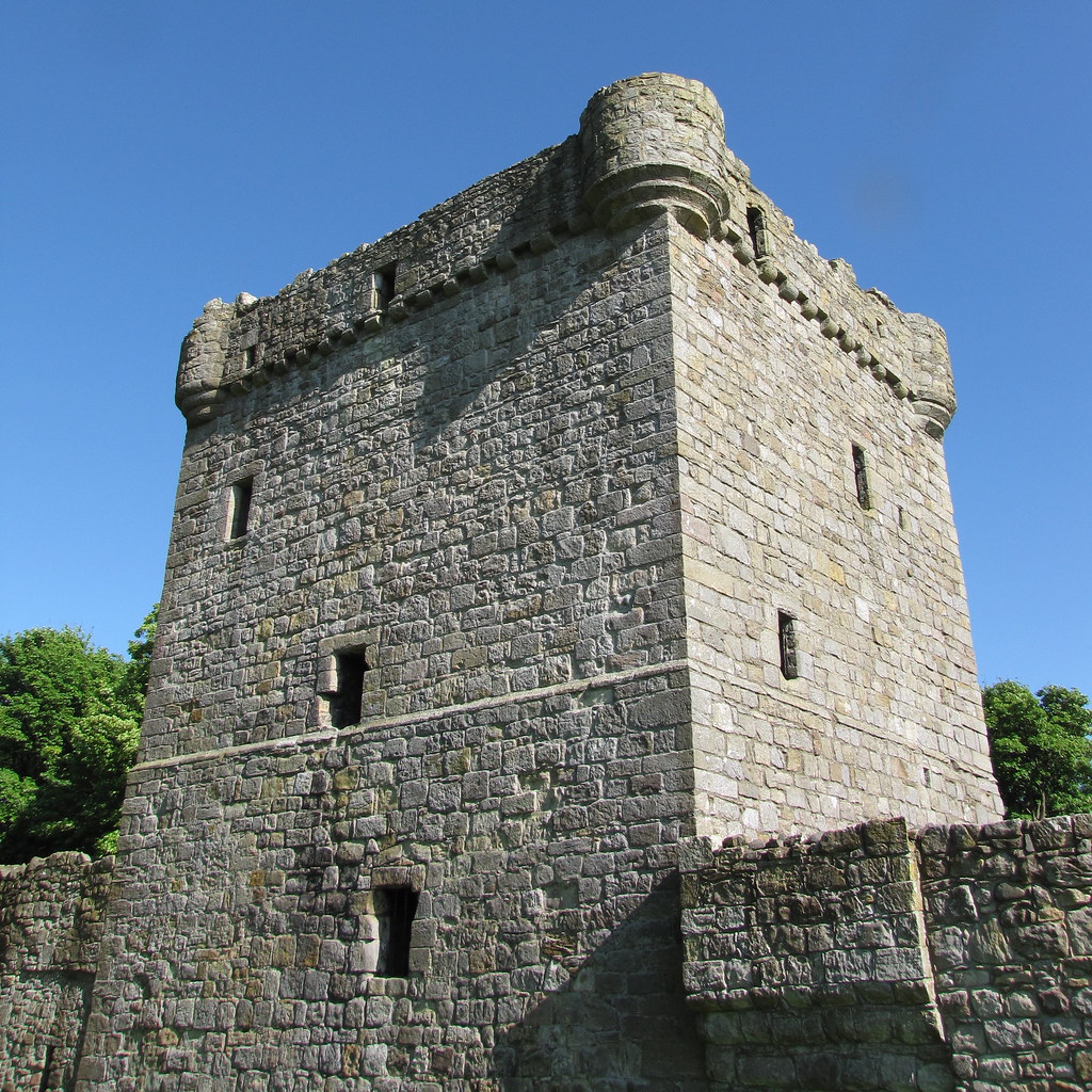 The Keep Loch Leven Castle Stuart Caie Flickr