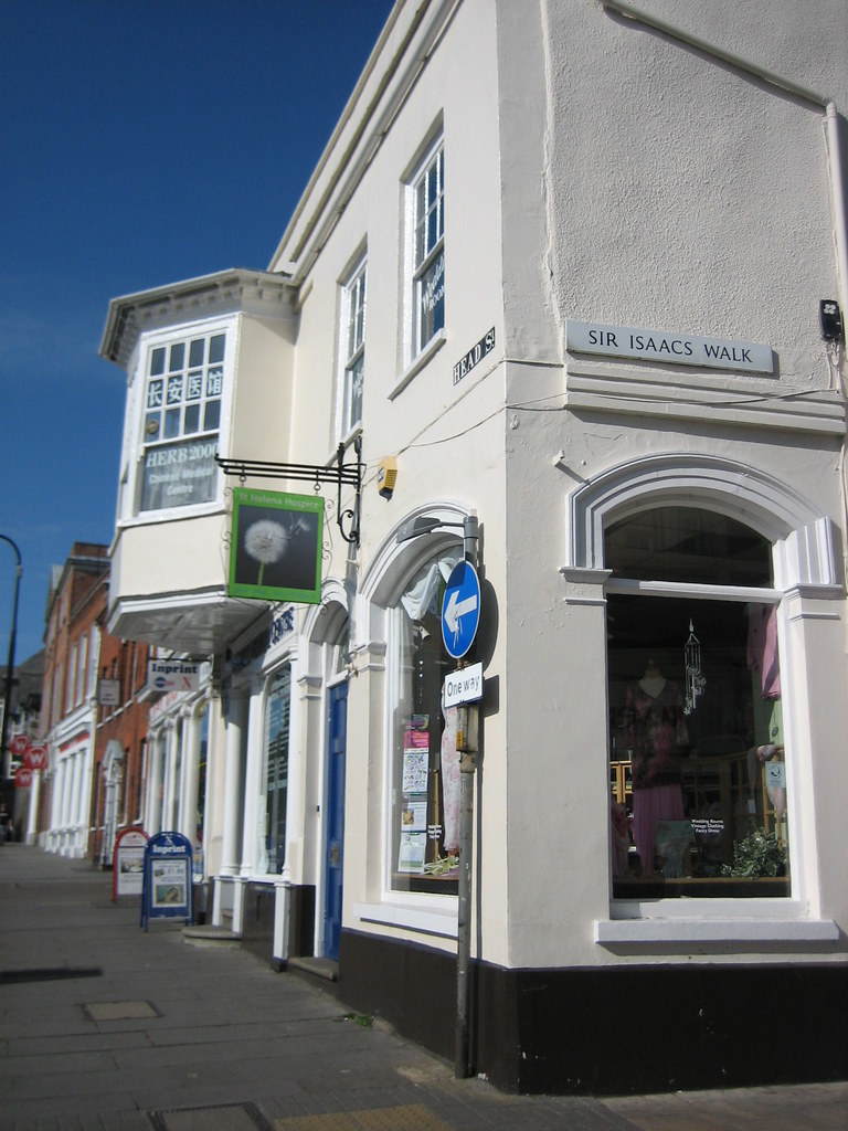 St Helena Hospice shop St Helena Hospice shop, Head Street… Flickr