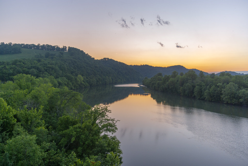 Sunset over the Cumberland River, Gainesboro, TN Explored … Flickr