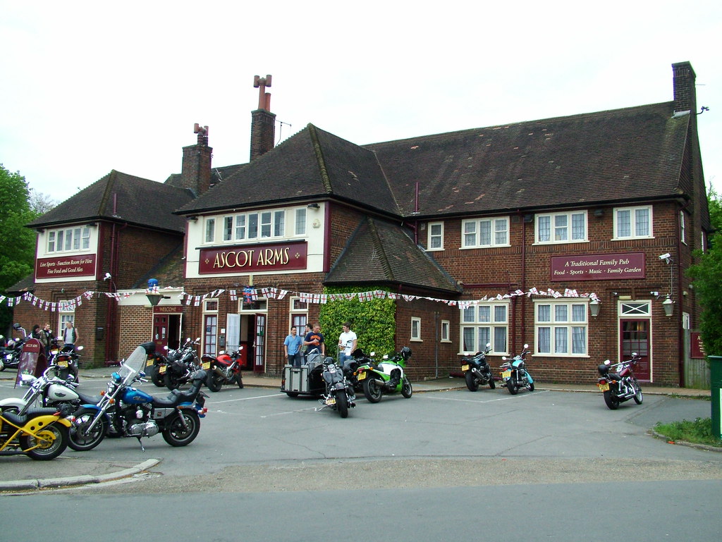 The Ascot Arms a photo on Flickriver