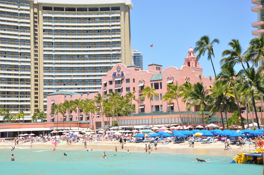 the Royal Hawaiian Hotel seen from the Na Hoku II catamara… Flickr