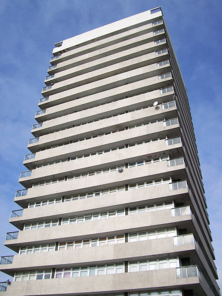 Dewis House, Bell Green, Coventry. Dewis House, located in… Flickr