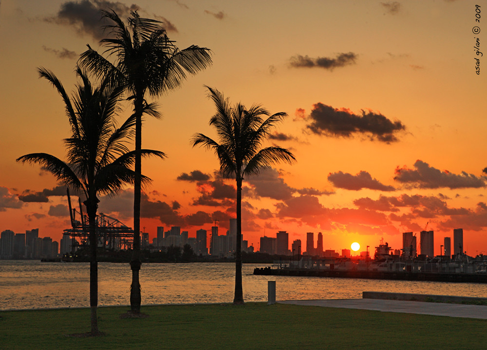 miami sunset Many of my popular photo prints are now avail… Flickr