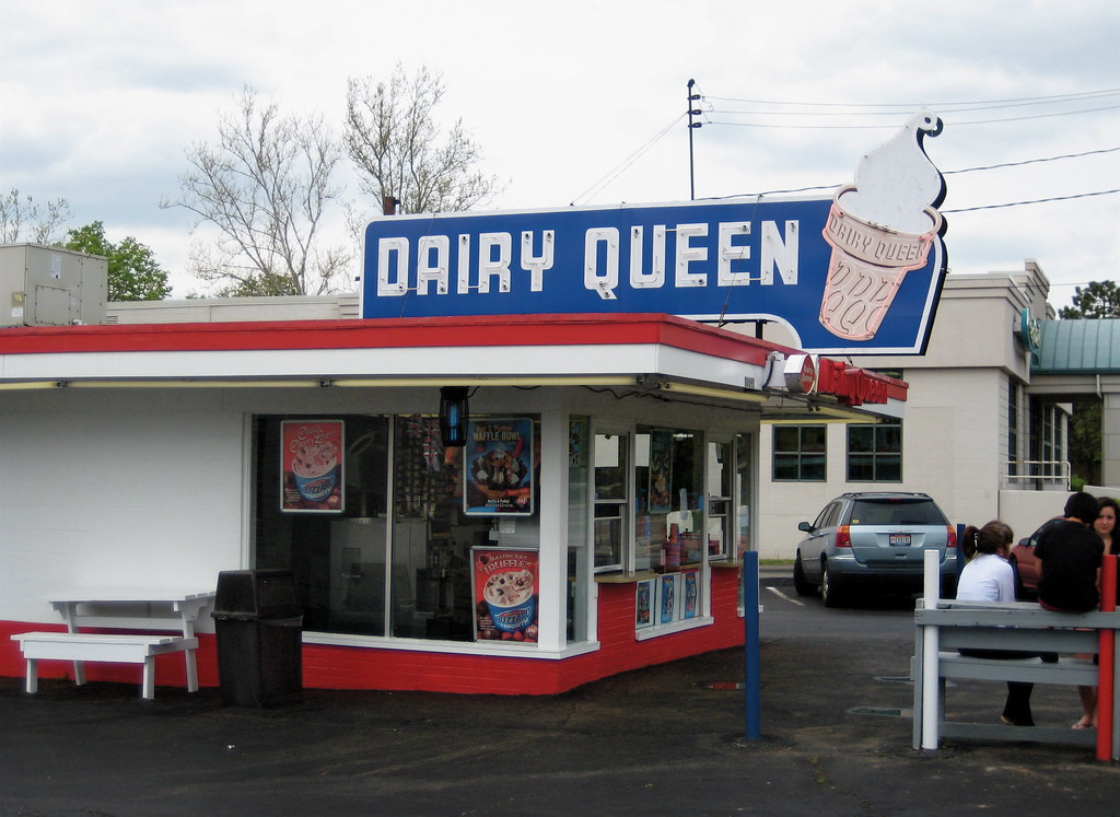 Dairy Queen, Woodlawn, Ohio This is an old Dairy Queen in … Flickr