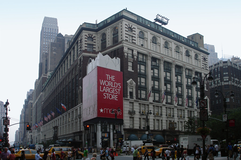 New York City Macy's The world's largest store. Ray Kippig Flickr