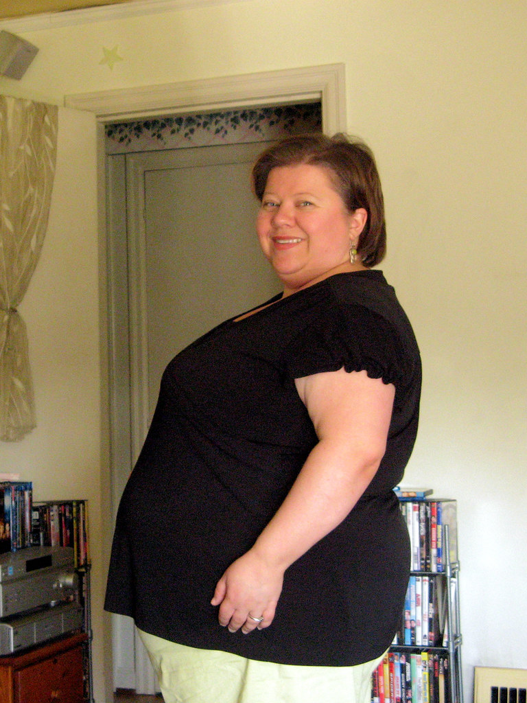 20 weeks pregnant | We need a better venue for these picture… | Flickr