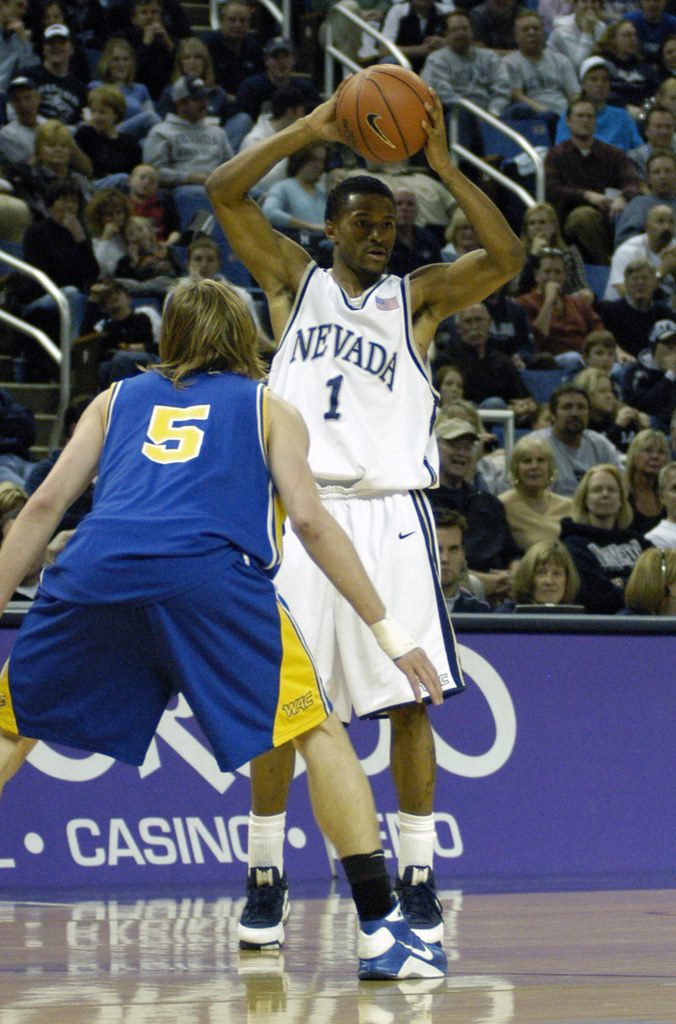 Lyndale Burleson Nevada's Lyndale Burleson looks for a pas… Flickr